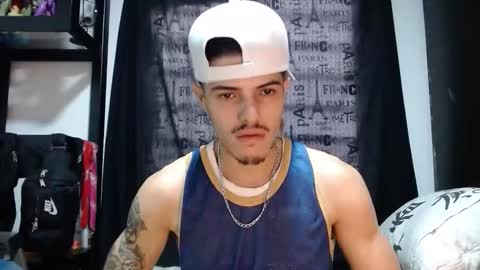 Snapshot of luis_as chatting on November 13, 2:05 pm Luis AS online show from November 13, 2:05 pm