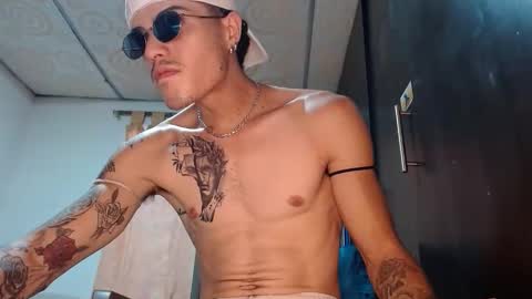 Luis AS online show from March 19, 10:36 pm