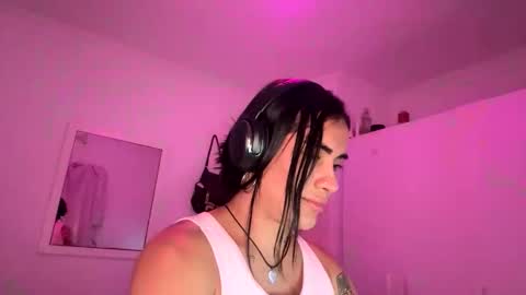 Snapshot of luisamonsterdick chatting on October 8, 9:23 pm Luisa Monsters online show from October 8, 9:23 pm