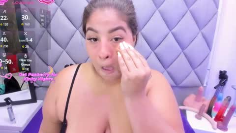 luisanaboobs online show from November 21, 3:16 am