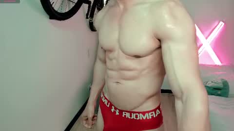 Snapshot of luisfernikesportboy chatting on June 28, 9:54 pm Luis Fer PVT IS OPEN online show from June 28, 9:54 pm