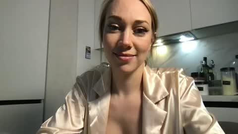 luiva13 online show from January 23, 10:22 am