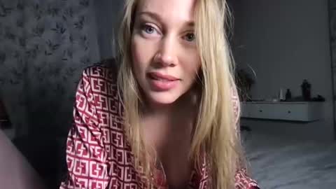 luiva13 online show from January 26, 10:13 pm