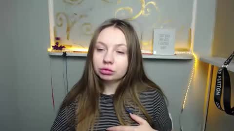 Luiza online show from December 15, 6:29 am