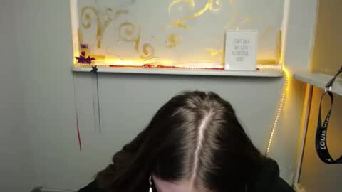 Luiza online show from December 17, 11:17 am