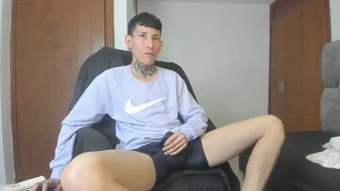 lujuriau_u online show from September 25, 3:54 am