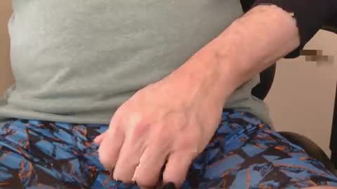 Snapshot of luke7711 chatting on February 28, 5:25 pm luke7711 online show from February 28, 5:25 pm