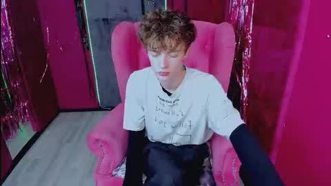 Luke online show from December 16, 10:31 am