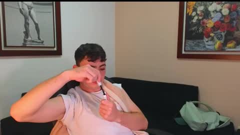 Snapshot of lukeboyce chatting on September 24, 10:57 pm lukeboyce online show from September 24, 10:57 pm