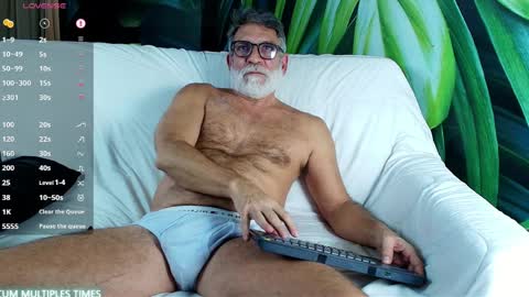 Luke Crews online show from March 31, 7:03 pm