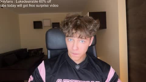 lukedesirable online show from April 8, 8:09 pm