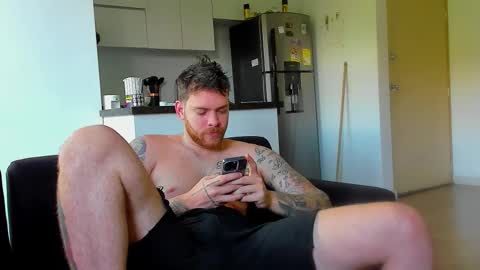 Snapshot of lukeglanton17 chatting on February 11, 1:49 pm Luke online show from February 11, 1:49 pm