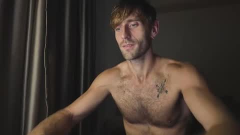 MR. Luke Gunn online show from October 24, 8:49 pm