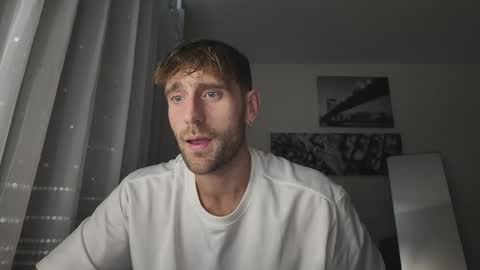 MR. Luke Gunn online show from February 4, 12:38 am