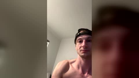 Snapshot of luketaylorla chatting on May 14, 2:24 pm luketaylorla online show from May 14, 2:24 pm