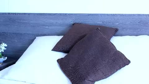 Lukhas f4f online show from December 2, 5:41 pm