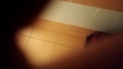 Snapshot of lukypuky232137993 chatting on November 12, 2:12 am lukypuky232137993 online show from November 12, 2:12 am