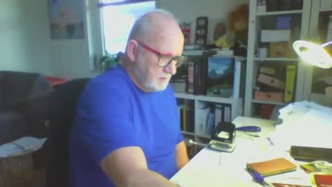 Snapshot of luley58 chatting on February 23, 3:53 pm luley58 online show from February 23, 3:53 pm