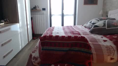 lulu7870 online show from March 24, 7:57 am