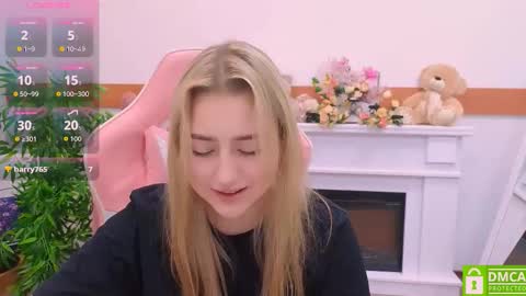 Lily online show from November 17, 6:41 am