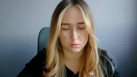 Lulu Baby18 online show from February 21, 3:24 pm