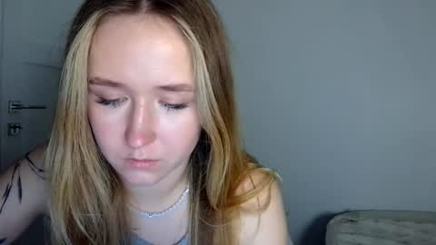 Snapshot of lulu_baby1 chatting on May 11, 7:22 pm Lulu Baby18 online show from May 11, 7:22 pm