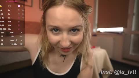 lulu_lovett online show from September 14, 10:36 am