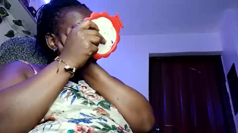 lulu_sparks1 online show from November 4, 7:40 am