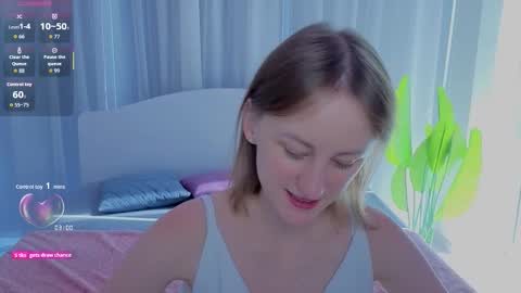 Lily online show from September 24, 9:45 am