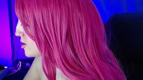 Snapshot of lulugh_ chatting on October 10, 8:08 pm lulu online show from October 10, 8:08 pm