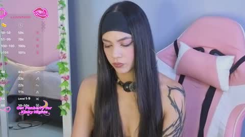 Snapshot of luluwonder_ chatting on May 26, 9:00 pm Lulu online show from May 26, 9:00 pm