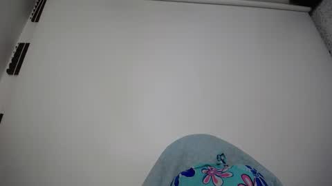 Luly online show from November 30, 5:22 am