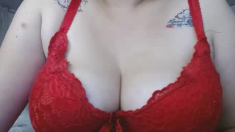 LUMI     online show from January 19, 1:43 am