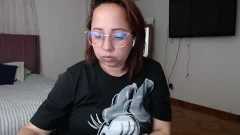 LUMI     online show from February 3, 3:42 am