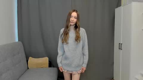 Naya online show from February 11, 1:49 pm