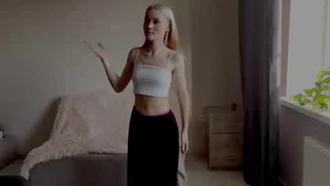 Snapshot of lumpyamsonia chatting on November 28, 7:33 am lumpyamsonia online show from November 28, 7:33 am