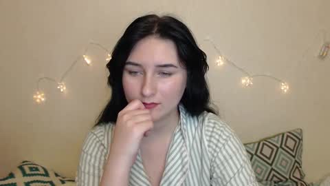 Lumulav online show from December 18, 5:42 pm