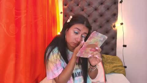 Luna  online show from January 16, 8:02 pm