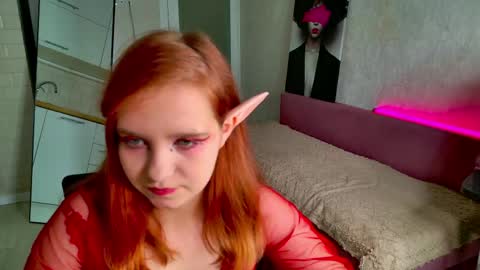 Luna online show from May 12, 7:11 pm