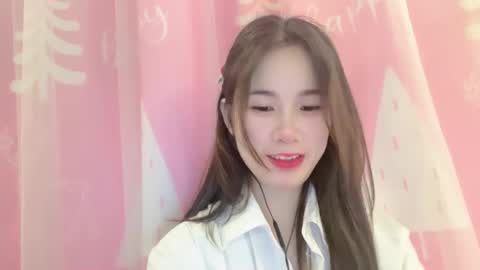 Luna online show from April 18, 3:49 pm