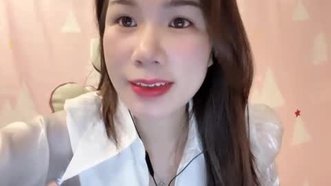 Snapshot of luna4739 chatting on April 30, 4:13 pm Luna online show from April 30, 4:13 pm