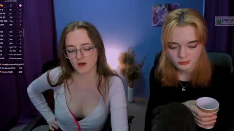 luna_berryy online show from January 21, 2:43 am