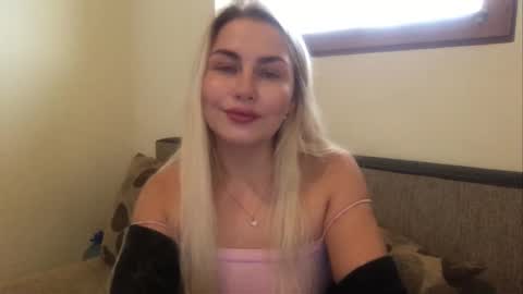 luna_blazer online show from November 10, 12:37 pm