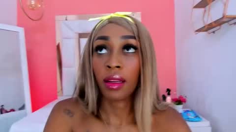 Luna online show from October 24, 8:49 pm