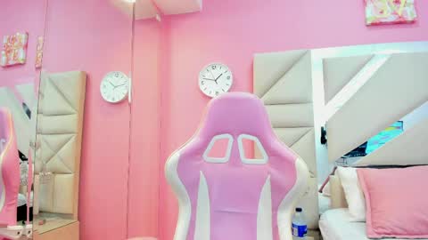 Snapshot of luna_hix chatting on April 28, 4:17 am luna_hix online show from April 28, 4:17 am