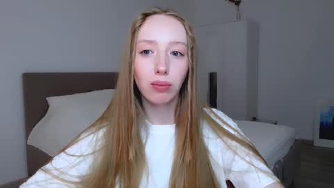 Luna online show from December 8, 8:36 pm