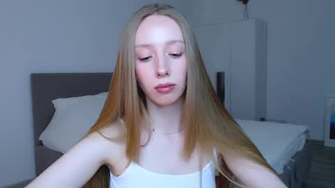 Luna online show from December 26, 8:00 pm