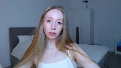 Luna online show from January 9, 9:16 pm