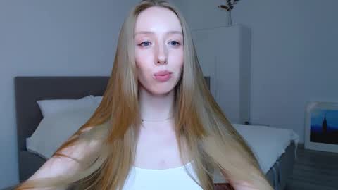 Luna online show from January 15, 11:19 pm