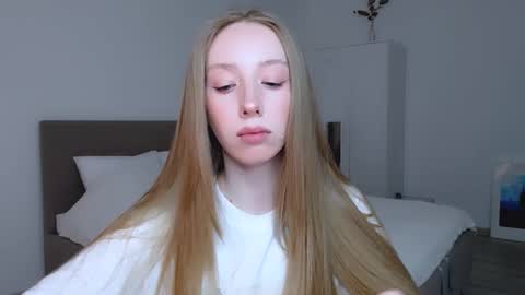 Luna online show from January 19, 8:30 pm